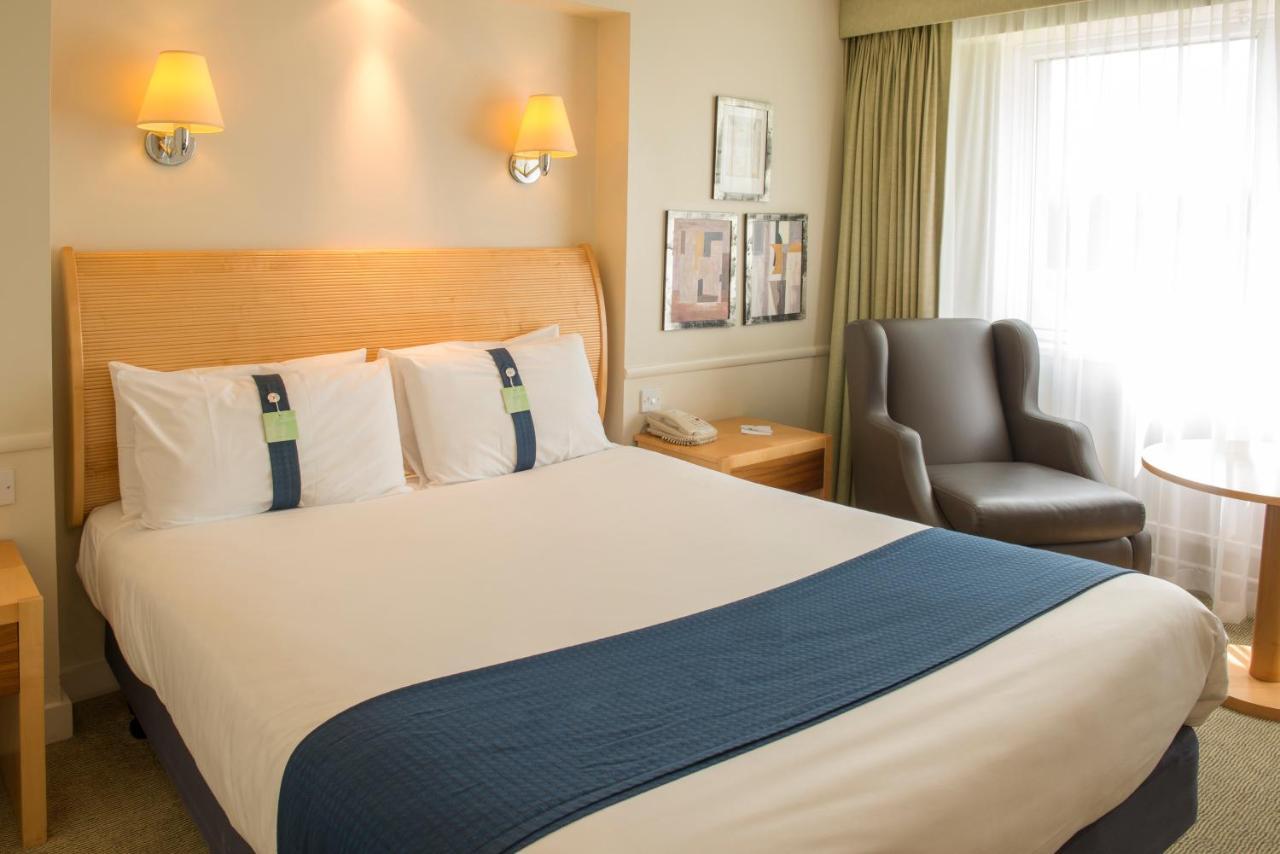 Holiday Inn Maidenhead Windsor, An Ihg Hotel Екстер'єр фото