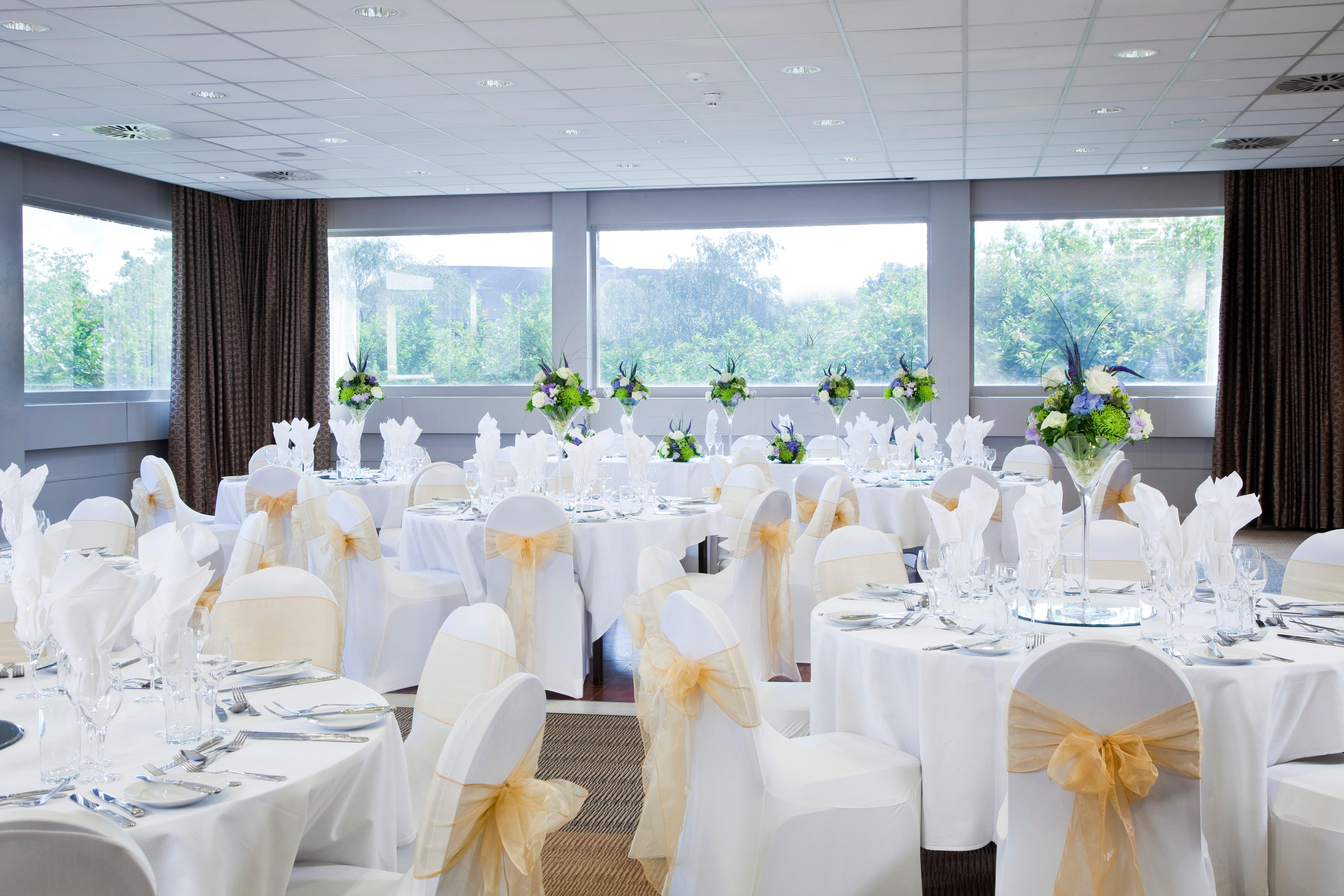 Holiday Inn Maidenhead Windsor, An Ihg Hotel Екстер'єр фото
