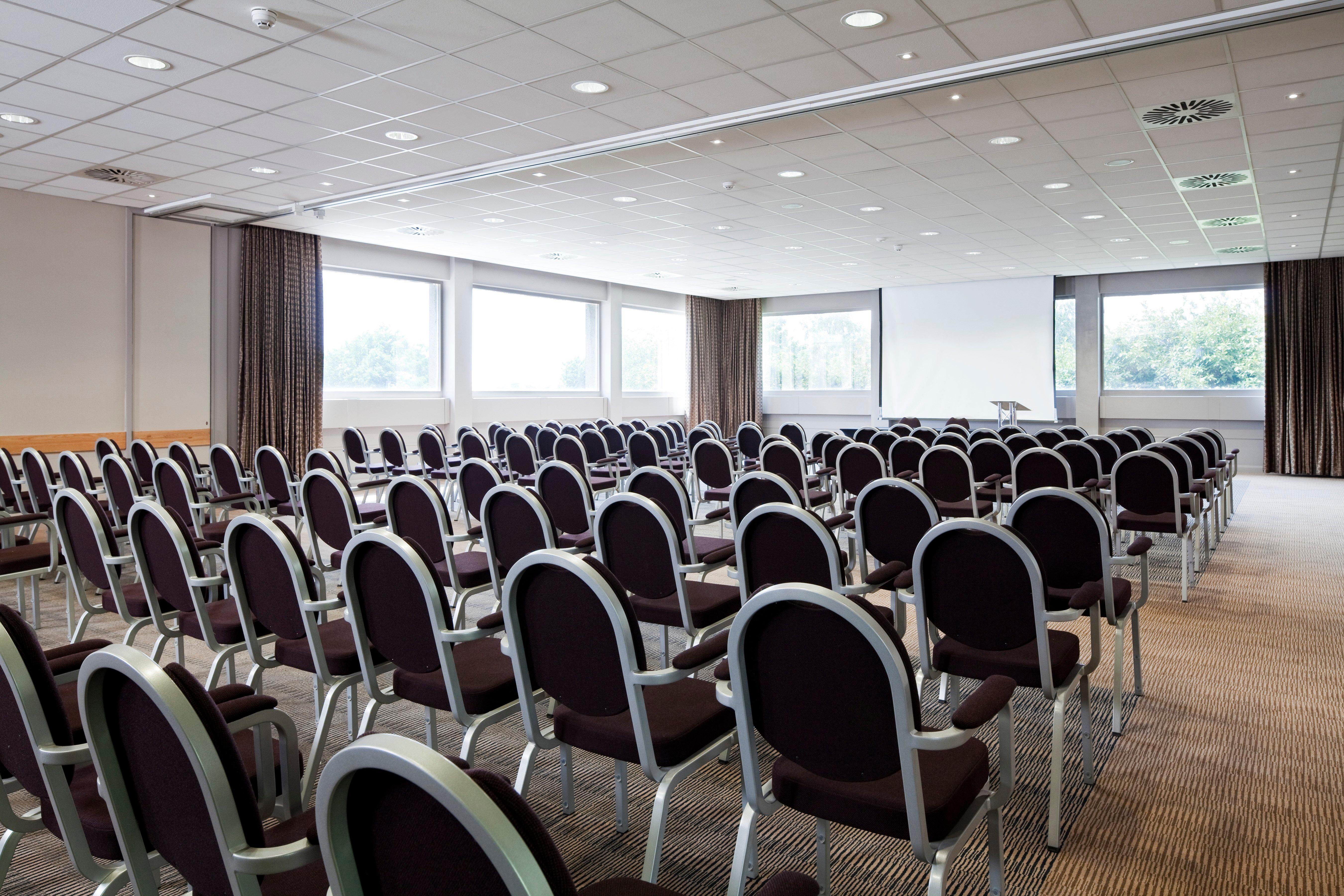 Holiday Inn Maidenhead Windsor, An Ihg Hotel Екстер'єр фото
