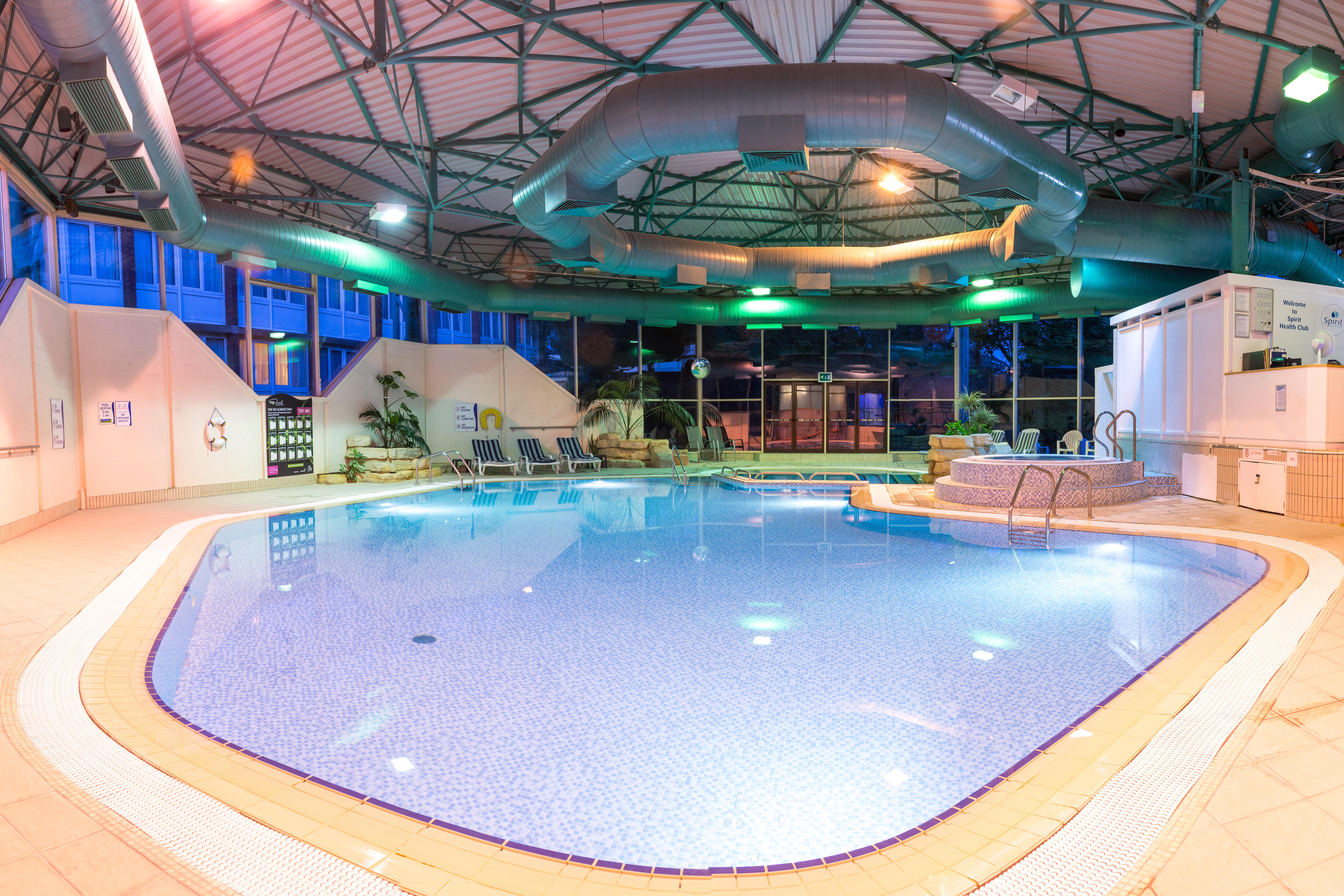Holiday Inn Maidenhead Windsor, An Ihg Hotel Екстер'єр фото